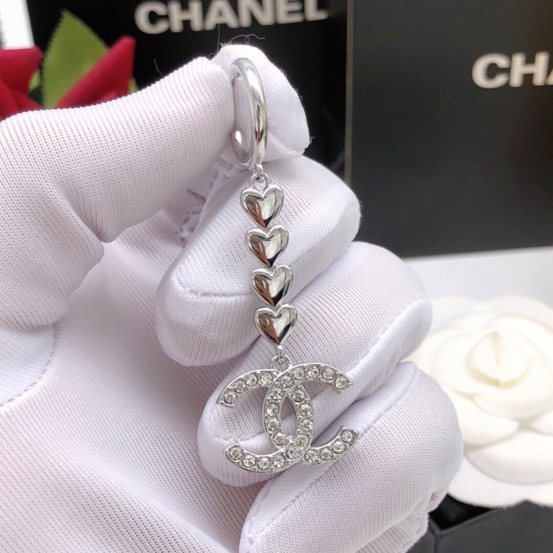 Ch**el earrings